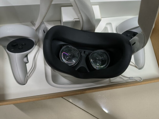 達人爆料oculusquest2和華為vr glass哪個好？這樣選不盲目